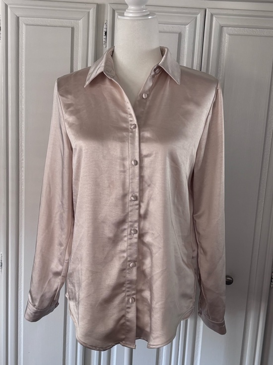 Princess Polly Tops - Princess Polly Off White Satin Button-Up Top